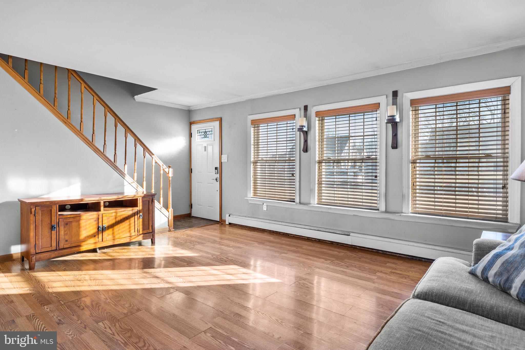 11 Calicobush Road Levittown, PA 19057 - Photo 5 of 20