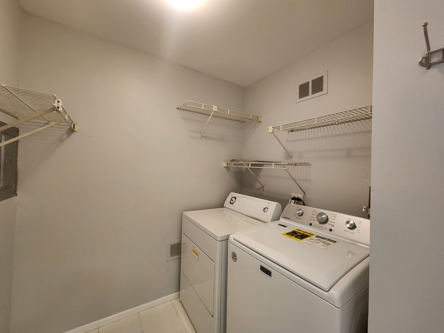 1020 Boxwood Court, Unit C2 Wheeling, IL 60090 - Photo 21 of 21 a utility room with dryer and washer