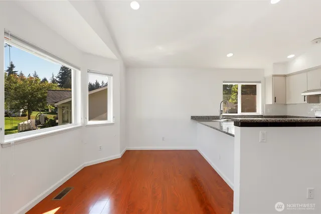 $425,000 | 910 Northwest Leisure Lane, Bremerton, WA 98311