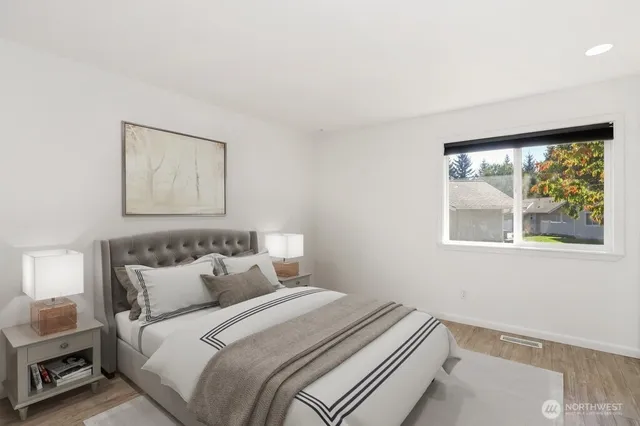 $425,000 | 910 Northwest Leisure Lane, Bremerton, WA 98311