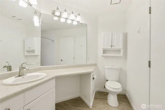 $425,000 | 910 Northwest Leisure Lane, Bremerton, WA 98311