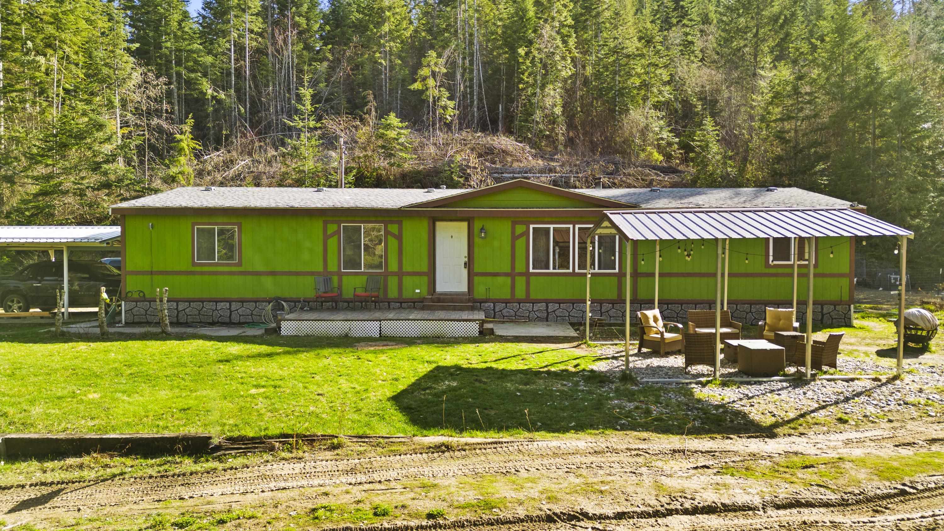 19924 East Temple Road Spokane, WA 99217 - Photo 1 of 50