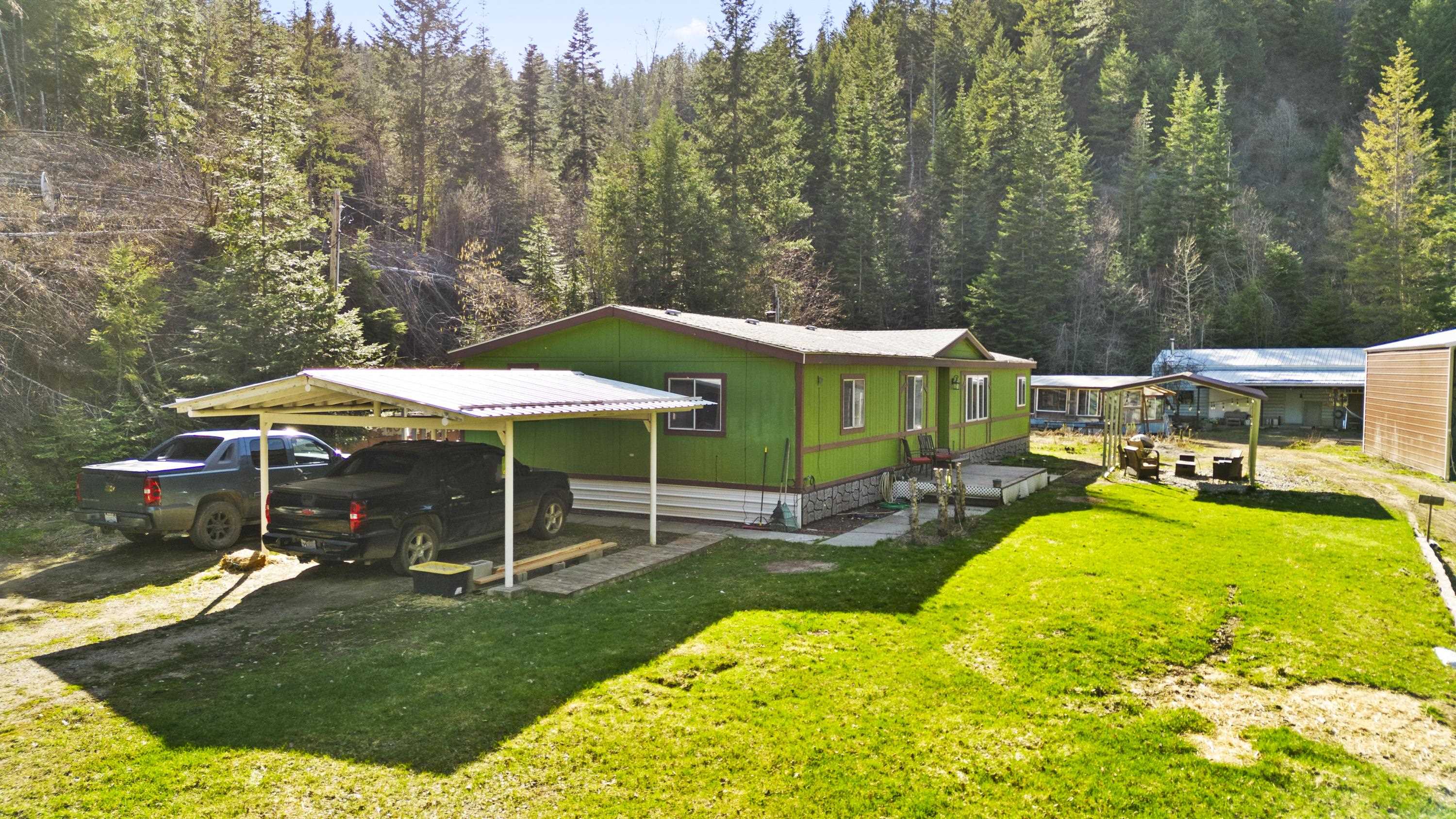 19924 East Temple Road Spokane, WA 99217 - Photo 2 of 50
