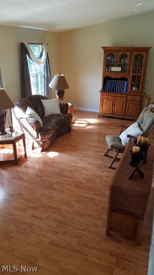 5617 Reef Road Mentor, OH 44060 - Photo 5 of 34