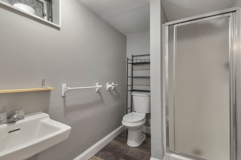 173 Senator Street Springfield, MA 01129 - Photo 20 of 25