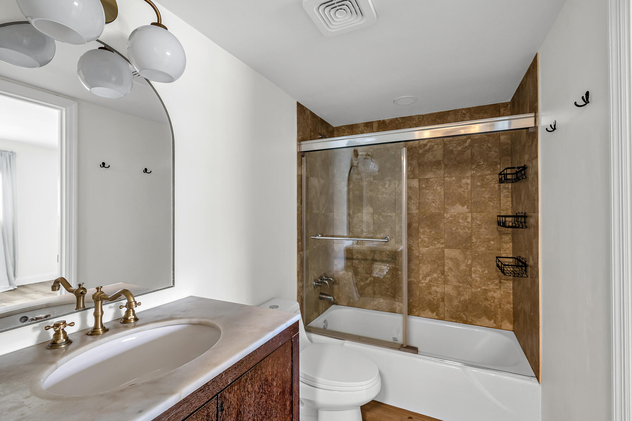100 Royal Palm Way, Unit 1030 Boca Raton, FL 33432 - Photo 15 of 25 Bathroom