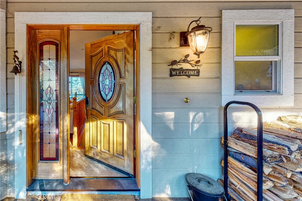 863 Grass Valley Road Lake Arrowhead, CA 92352 - Photo 16 of 35