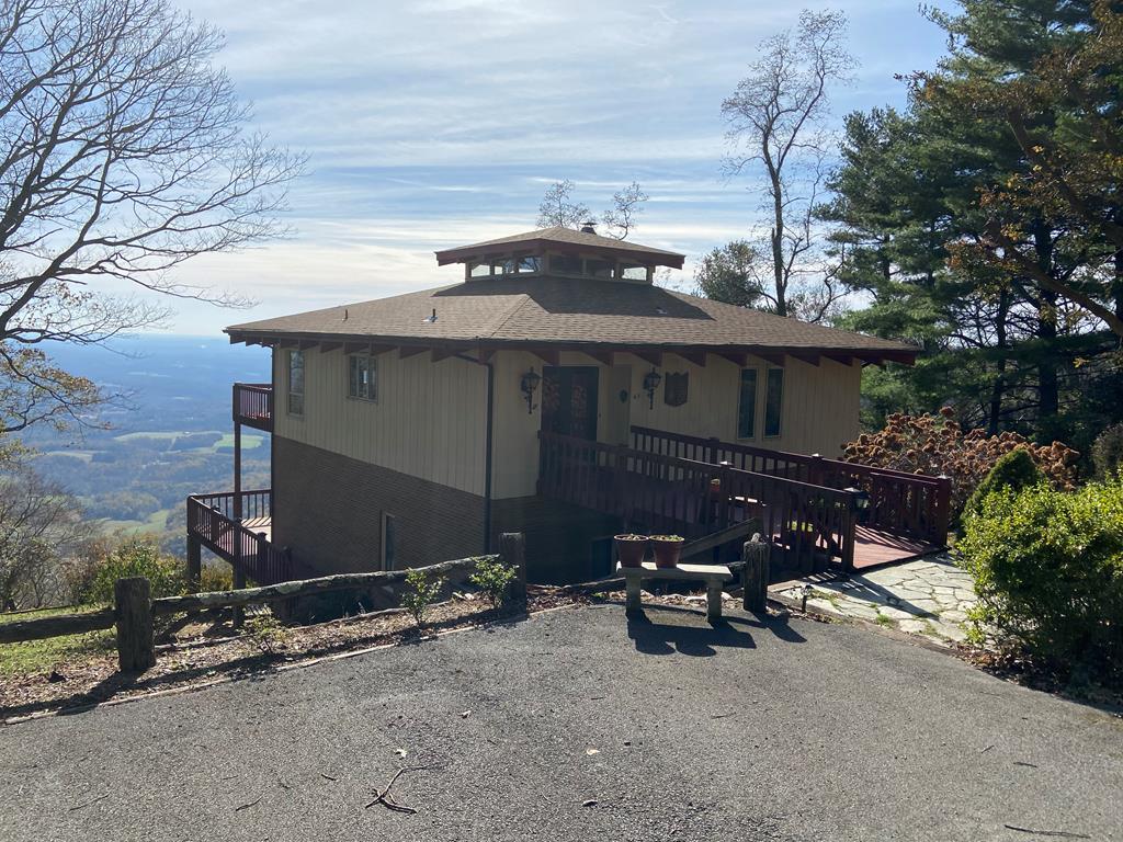 65 Chestnut Ridge Road Hillsville, VA 24343 - Photo 1 of 1 Gallery Image 1