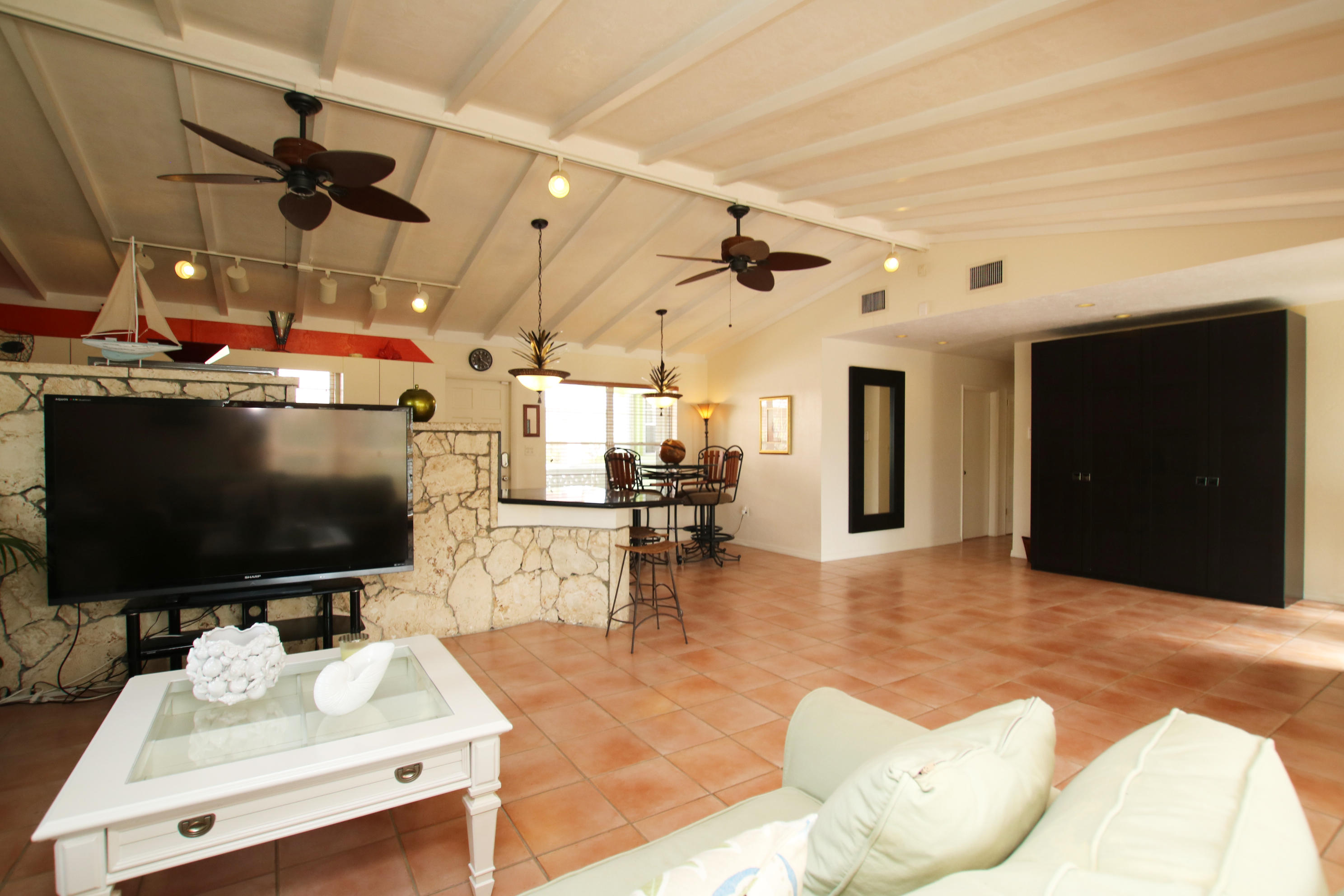 1120 Heron Road Key Largo, FL 33037 - Photo 17 of 40 IMG_2065
