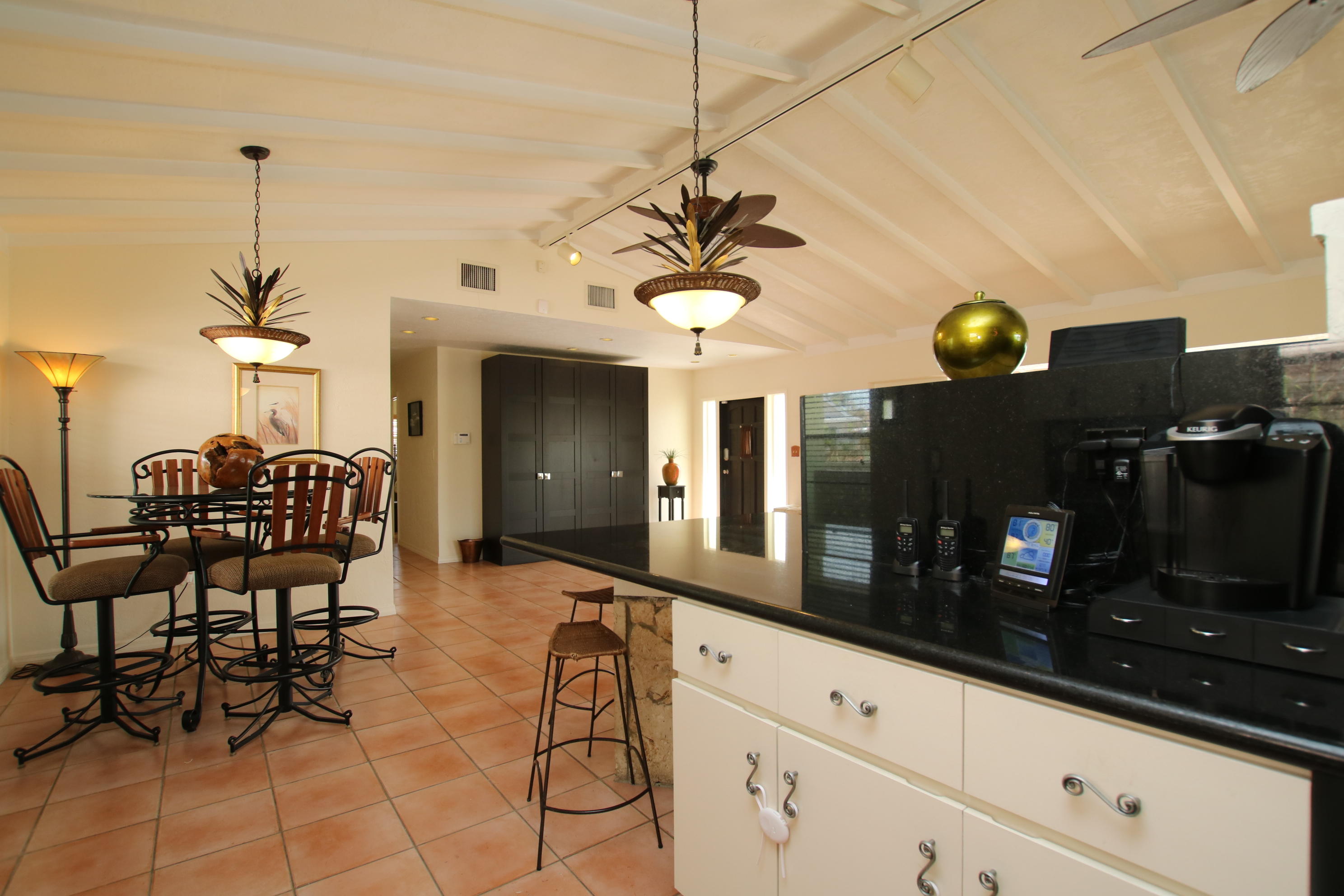 1120 Heron Road Key Largo, FL 33037 - Photo 23 of 40 Kitchen and dining area