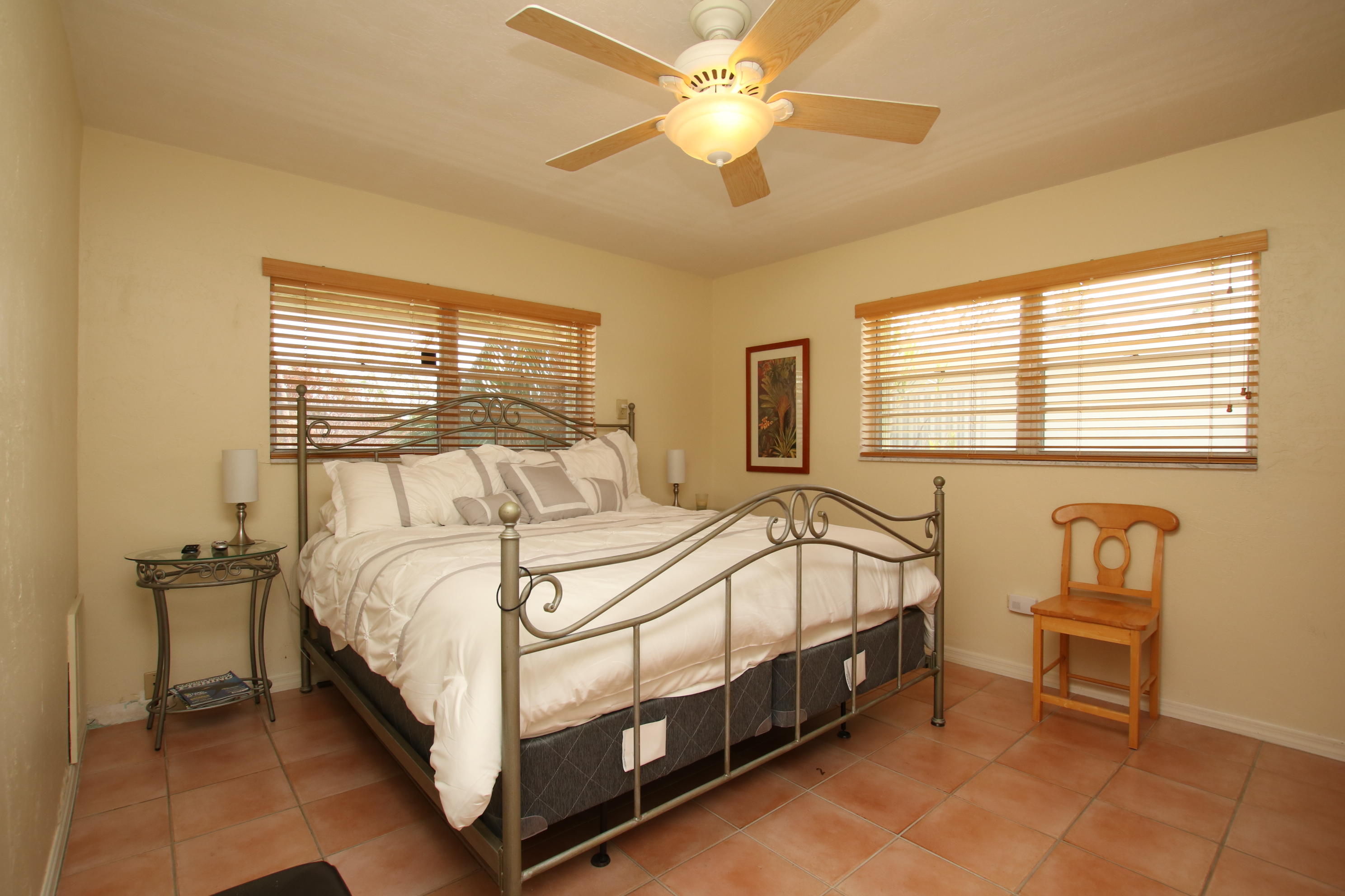 1120 Heron Road Key Largo, FL 33037 - Photo 27 of 40 Master bedroom