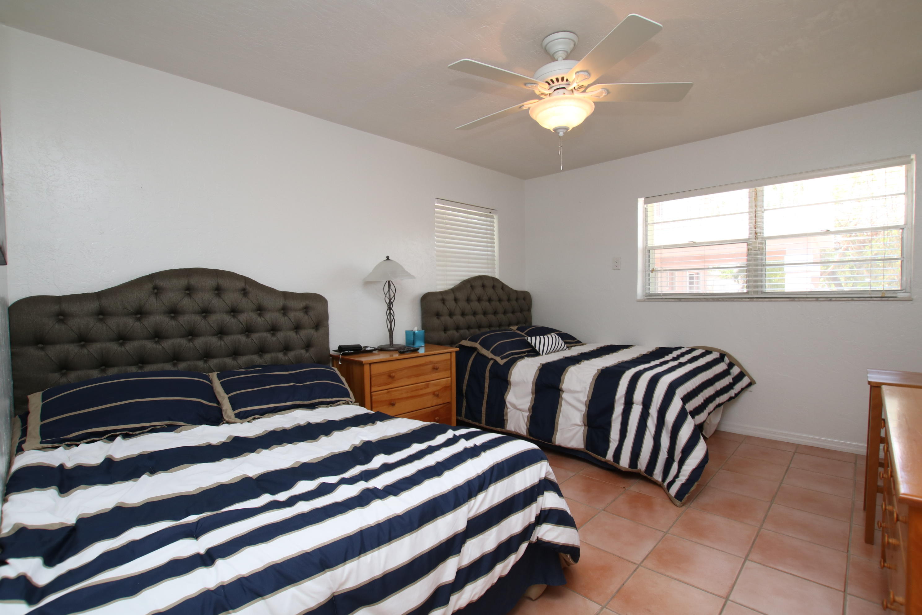 1120 Heron Road Key Largo, FL 33037 - Photo 35 of 40 Guest room3