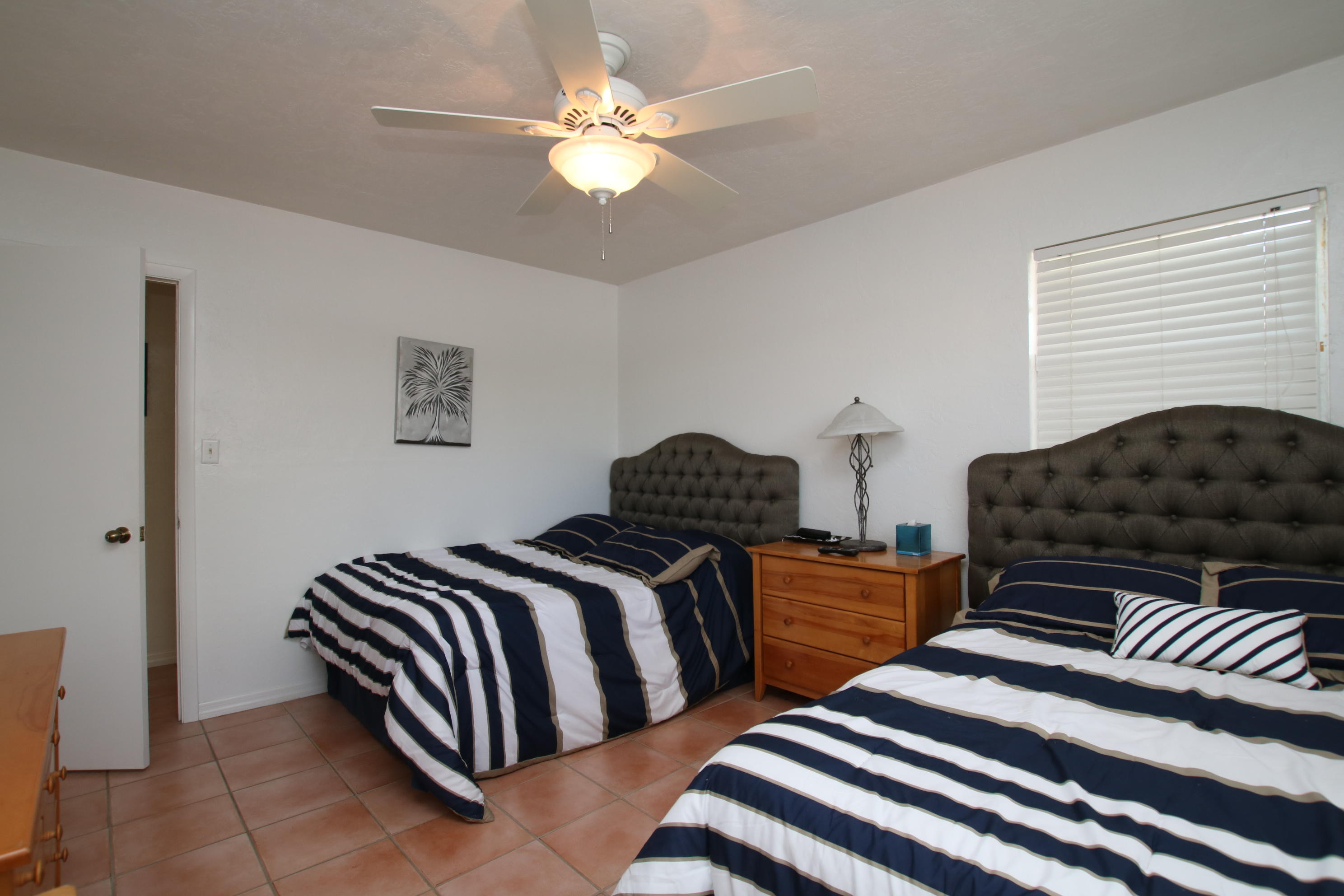 1120 Heron Road Key Largo, FL 33037 - Photo 36 of 40 Guest room3