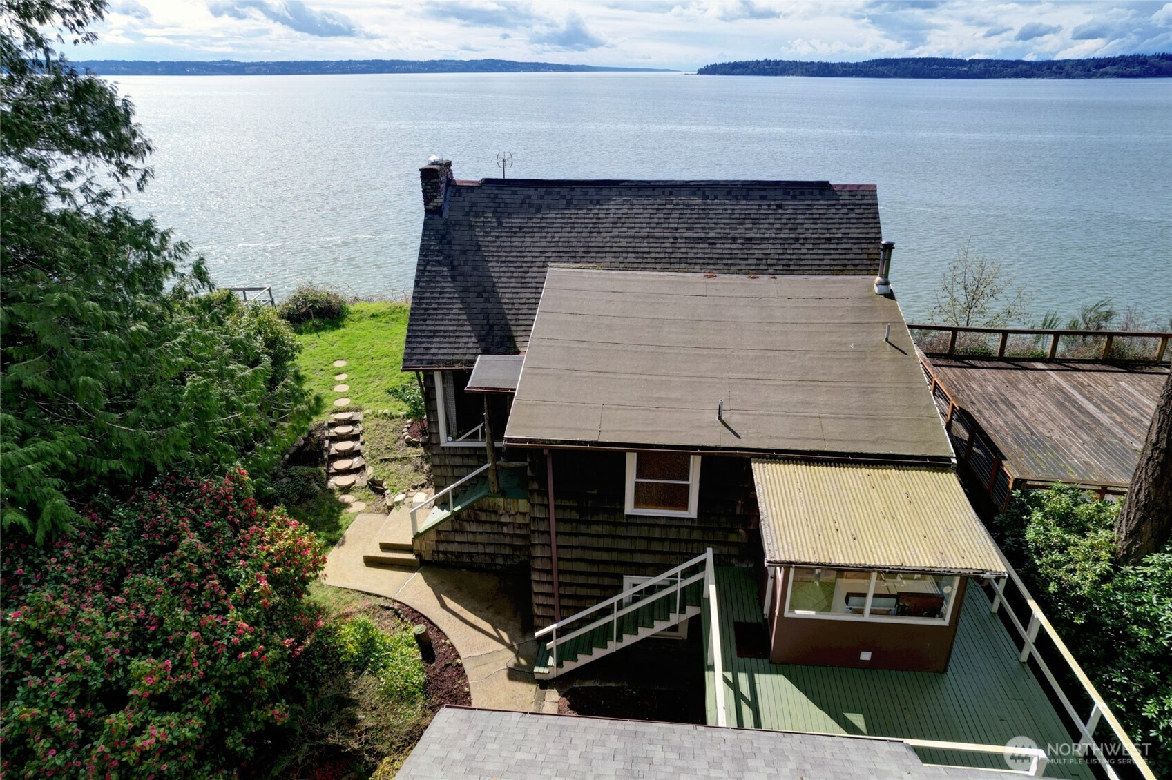 3626 Mission Beach Road Marysville, WA 98271 - Photo 6 of 35