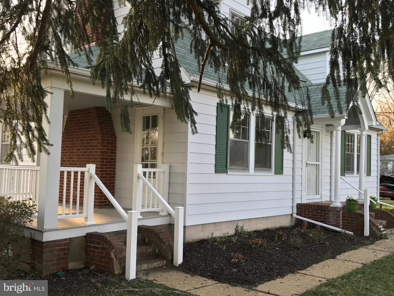 5187 Old Solomons Island Road Lothian, MD 20711 - Photo 2 of 29 Exterior (Front)