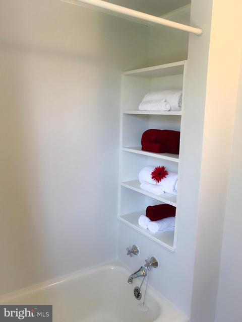 5187 Old Solomons Island Road Lothian, MD 20711 - Photo 22 of 29 Bath
