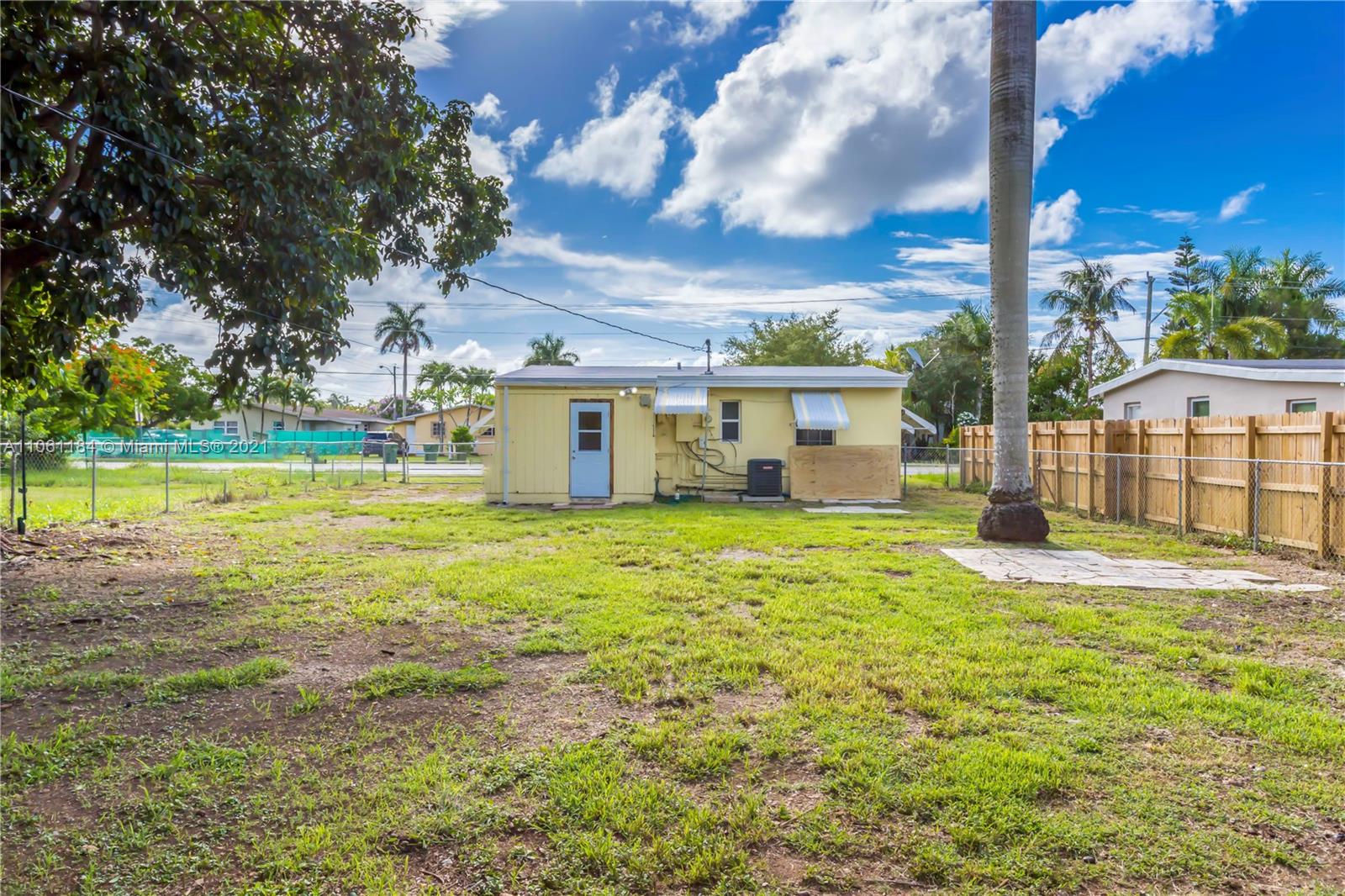 530 Roberts Road Homestead, FL 33030 - Photo 17 of 26 BACK OF HOUSE