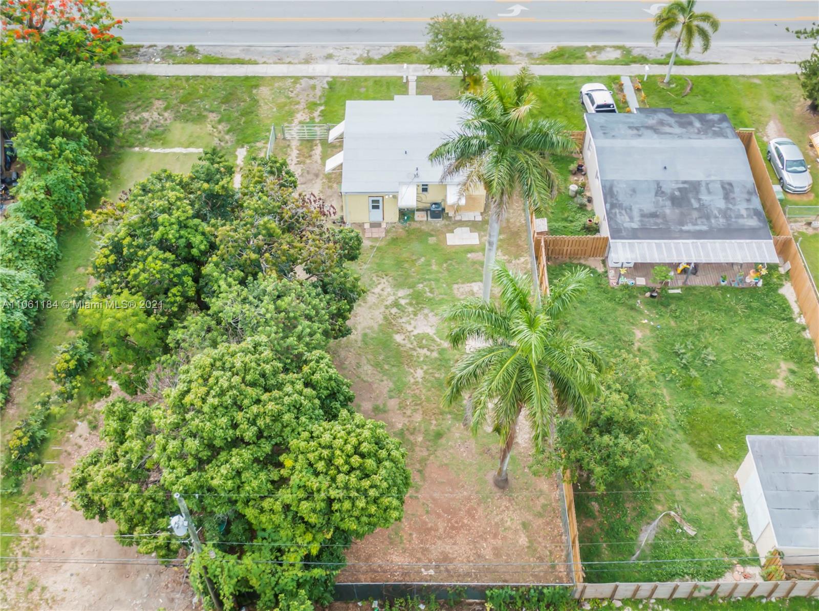 530 Roberts Road Homestead, FL 33030 - Photo 22 of 26 BIRD'S-EYE VIEW OF PROPERTY