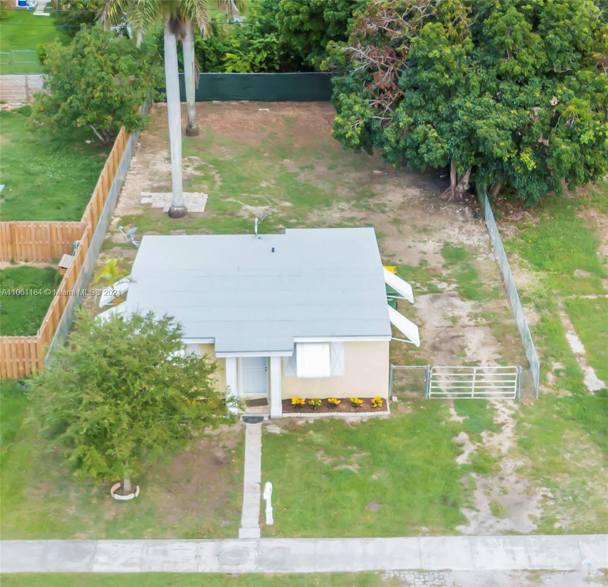 530 Roberts Road Homestead, FL 33030 - Photo 24 of 26 BIRD'S-EYE VIEW OF PROPERTY