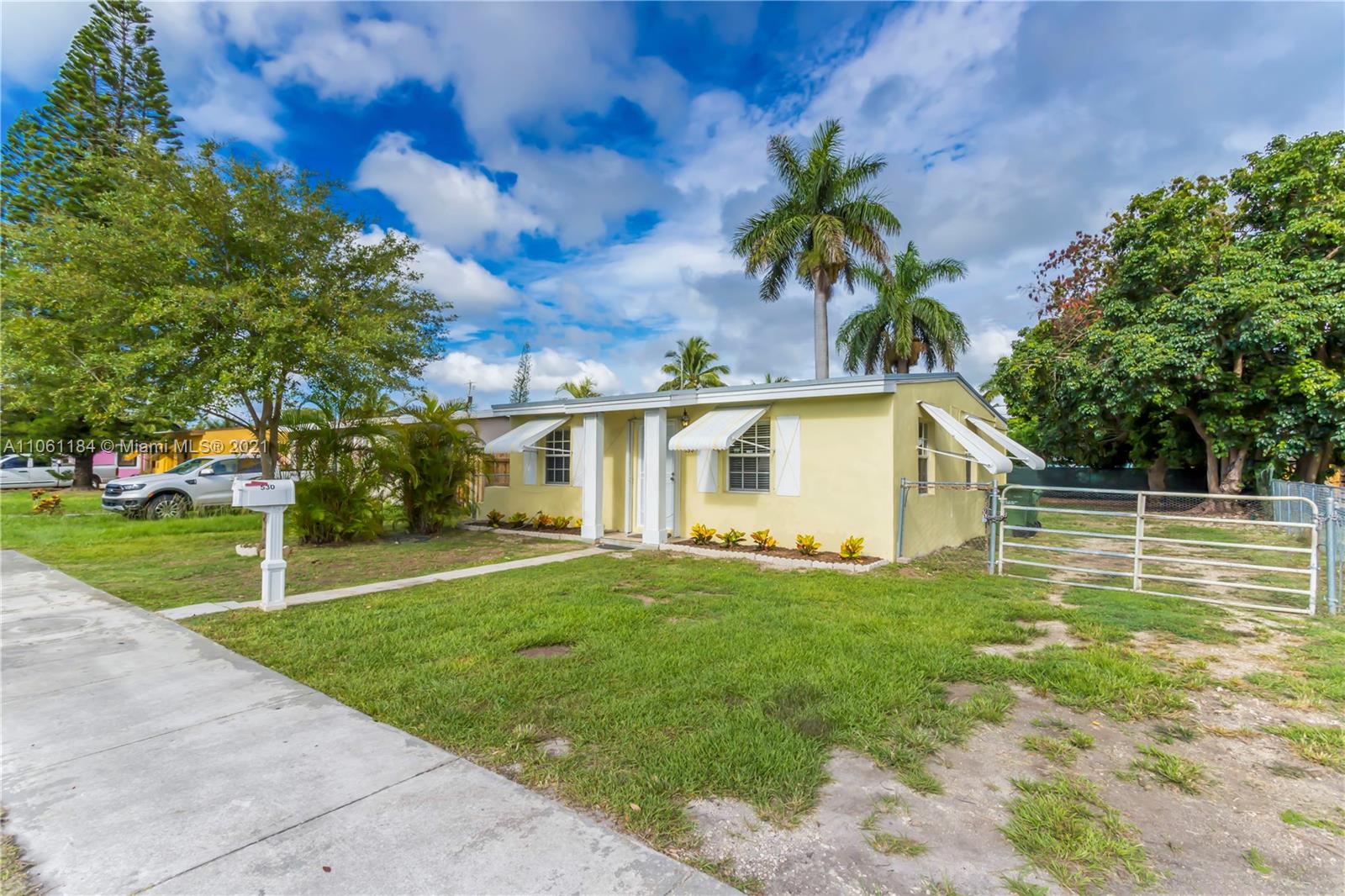 530 Roberts Road Homestead, FL 33030 - Photo 25 of 26 FRONT OF HOUSE