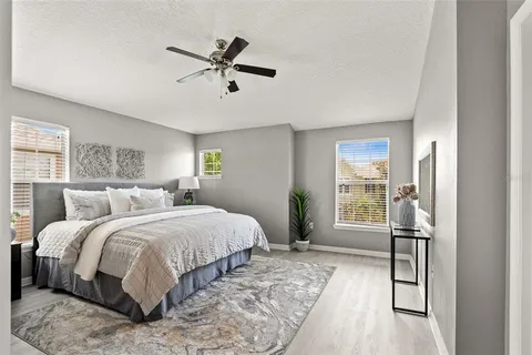 $449,900 | 554 52nd Avenue North, St. Petersburg, FL 33703