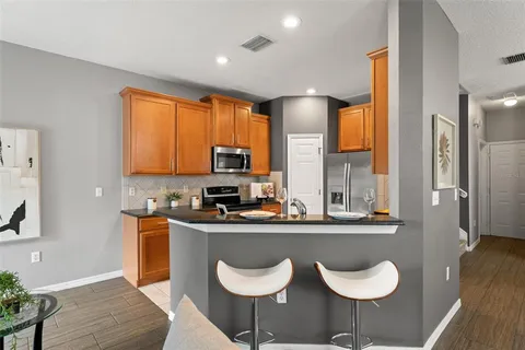 $449,900 | 554 52nd Avenue North, St. Petersburg, FL 33703