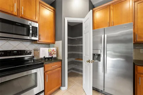 $449,900 | 554 52nd Avenue North, St. Petersburg, FL 33703