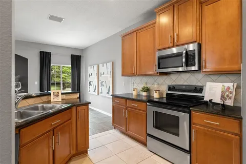 $449,900 | 554 52nd Avenue North, St. Petersburg, FL 33703