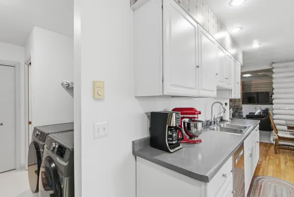 $449,900 | N7589 Lakeside Drive, Portage, WI 53901