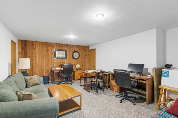 $449,900 | N7589 Lakeside Drive, Portage, WI 53901