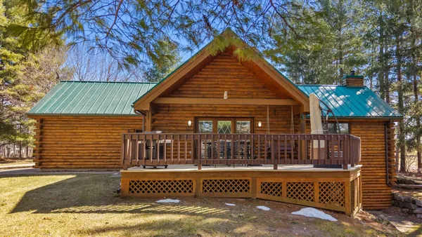 $449,900 | N7589 Lakeside Drive, Portage, WI 53901