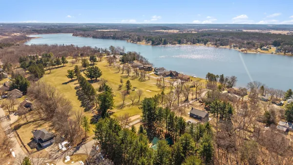 $449,900 | N7589 Lakeside Drive, Portage, WI 53901