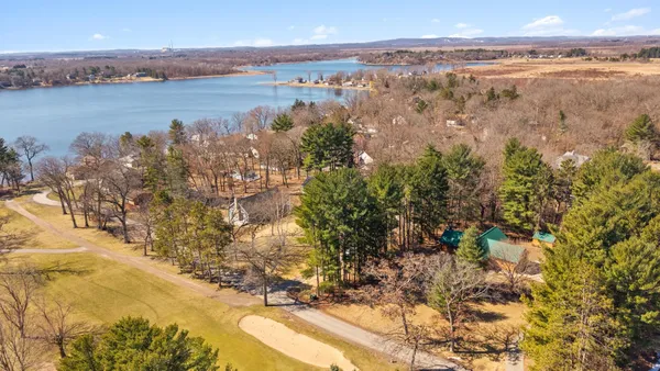 $449,900 | N7589 Lakeside Drive, Portage, WI 53901