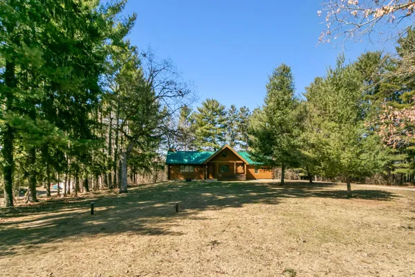 $449,900 | N7589 Lakeside Drive, Portage, WI 53901