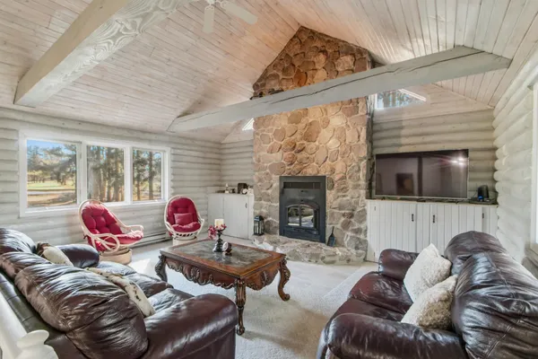 $449,900 | N7589 Lakeside Drive, Portage, WI 53901
