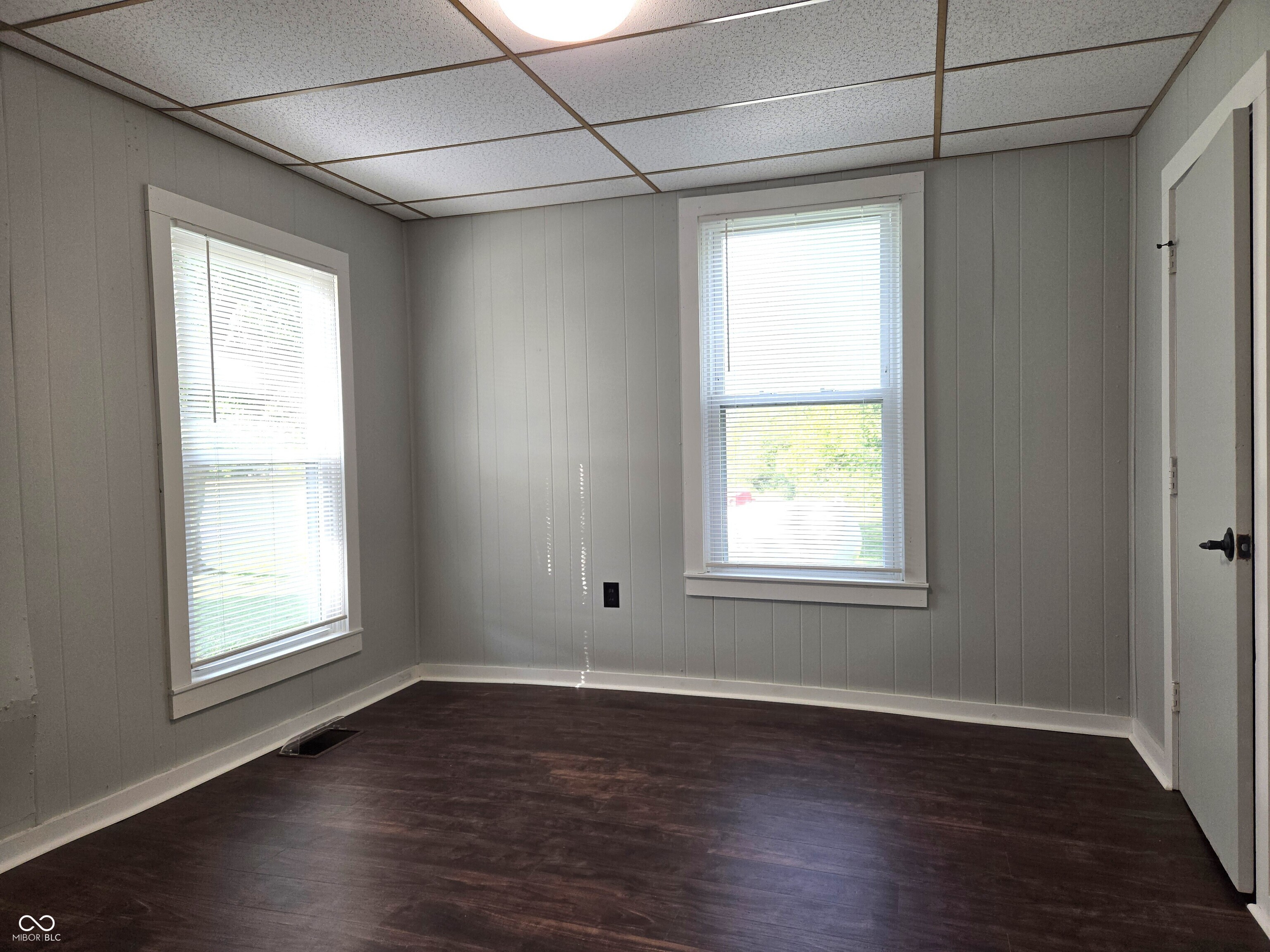 101 West Gosch Road Shelbyville, IN 46176 - Photo 15 of 62