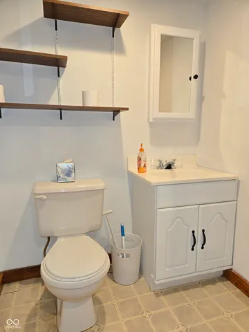 $285,000 | 101 West Gosch Road, Shelbyville, IN 46176