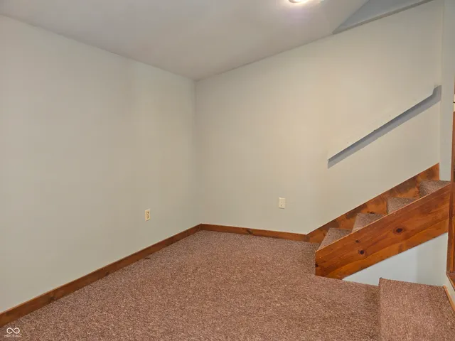 $285,000 | 101 West Gosch Road, Shelbyville, IN 46176