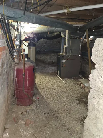 $285,000 | 101 West Gosch Road, Shelbyville, IN 46176