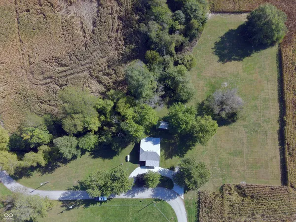 $250,000 | 101 West Gosch Road, Shelbyville, IN 46176