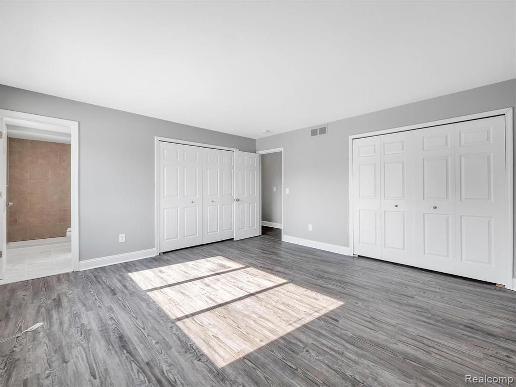 2947 Meadowbrook Drive Rochester Hills, MI 48309 - Photo 6 of 9