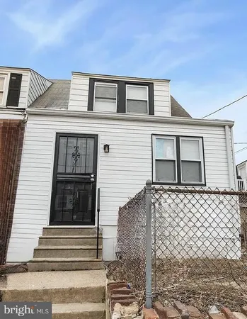$1,900 | 1118 Brown Street, Unit 318, Chester, PA 19013