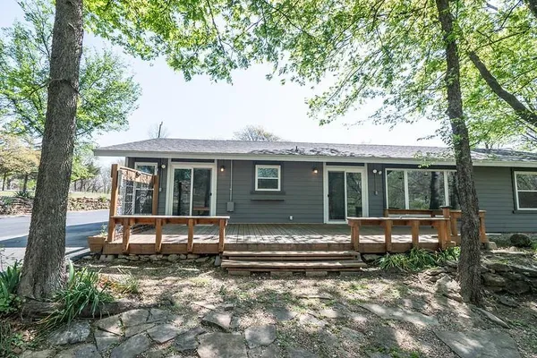 $225,000 | 106 Oak Hills Drive, Coffeyville, KS 67337