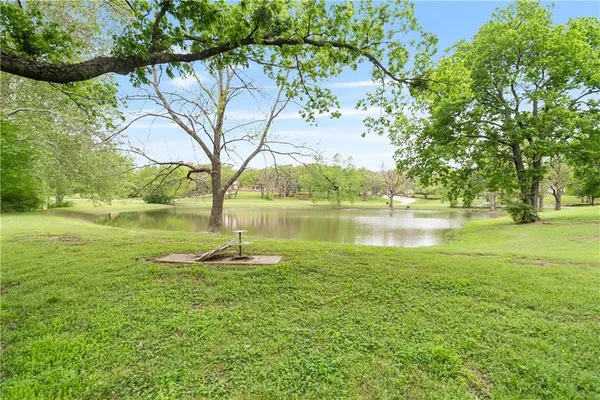 $225,000 | 106 Oak Hills Drive, Coffeyville, KS 67337