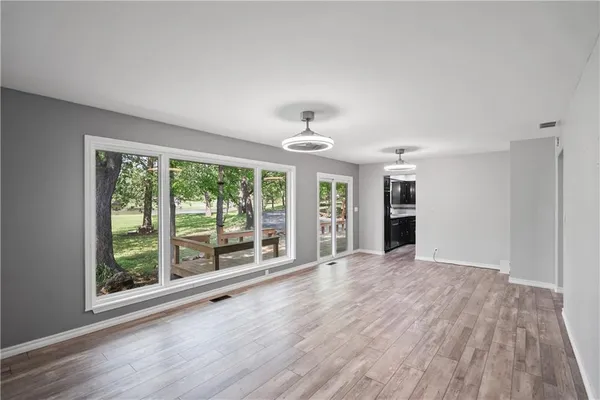 $225,000 | 106 Oak Hills Drive, Coffeyville, KS 67337