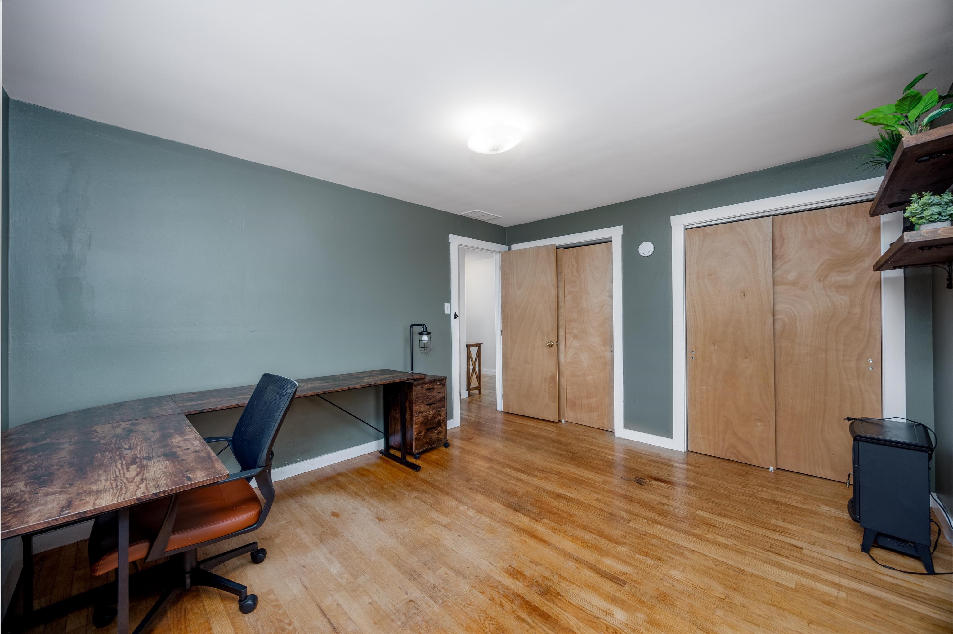 103 Bate Avenue Rio Grande, NJ 08242 - Photo 22 of 50 a view of room with workspace and wooden floor