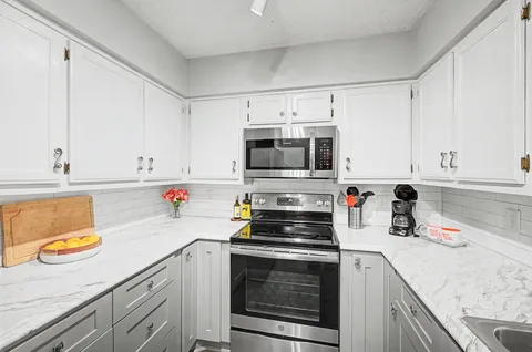 $325,000 | 412 Post Creek Road, Nashville, TN 37221