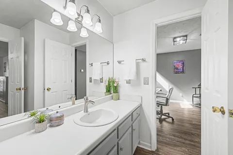 $325,000 | 412 Post Creek Road, Nashville, TN 37221