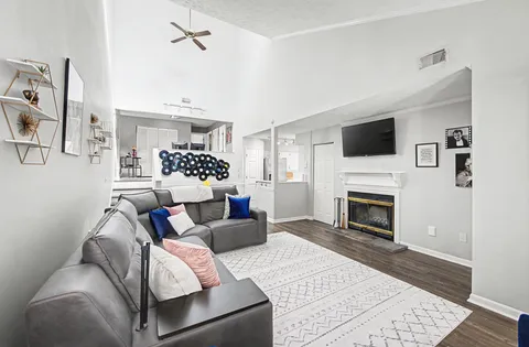 $325,000 | 412 Post Creek Road, Nashville, TN 37221