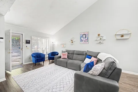 $325,000 | 412 Post Creek Road, Nashville, TN 37221